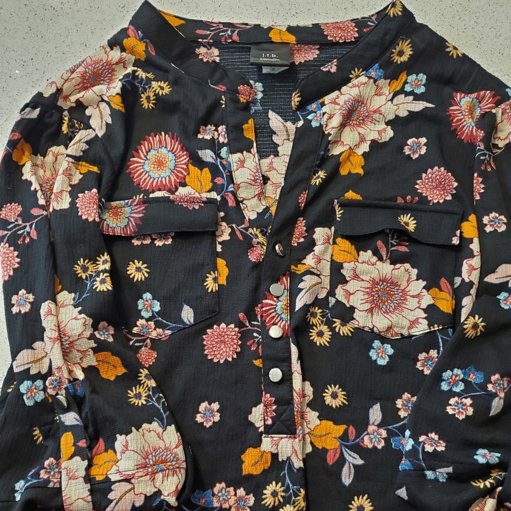 JTB Floral Top EUC!